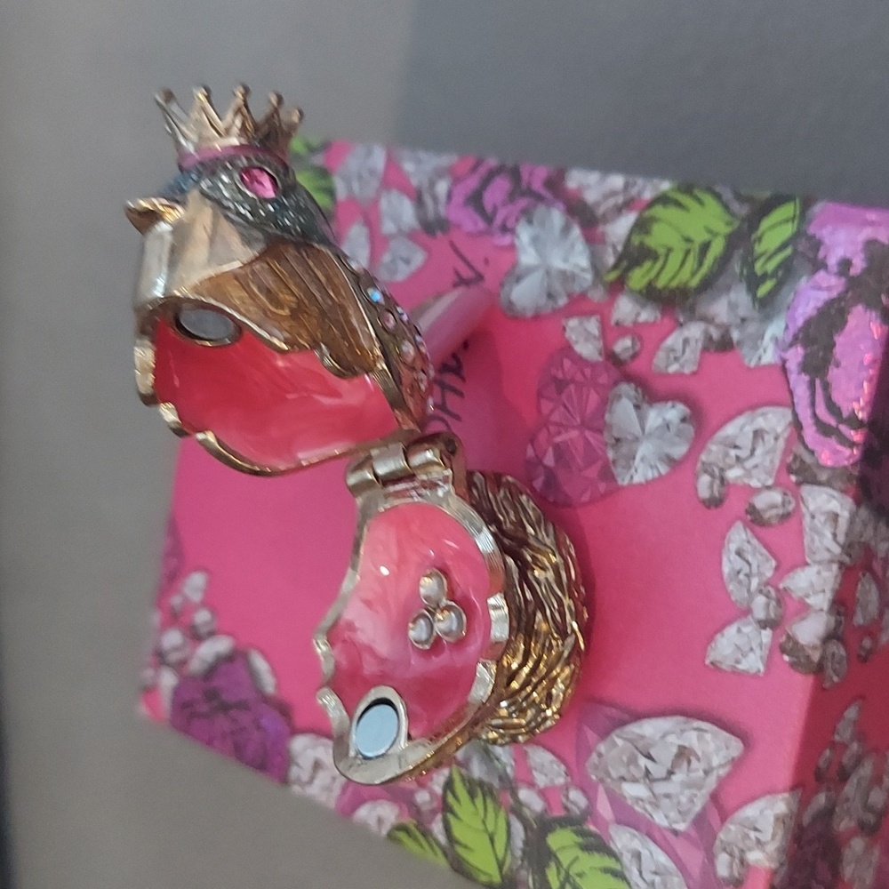 Betsey Johnson VINTAGE BIRDY TRINKET - Picture 7 of 11